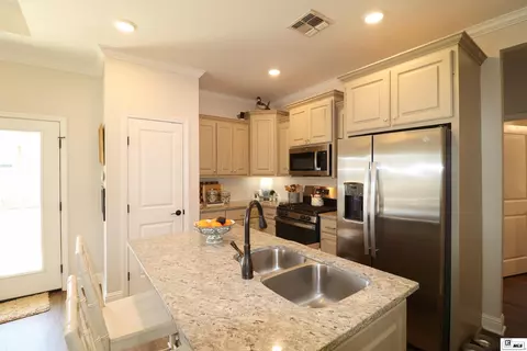 Kitchen - 1760 Moores Dairy Rd, Ruston, LA 71270 photo 3 of 3