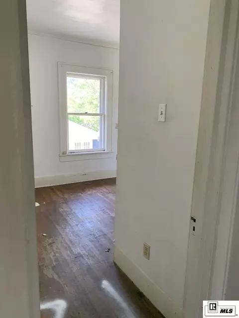 Entry Way - 1206 St John St, Monroe, LA 71202 photo 1 of 1