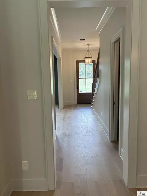 Entry Way - 204 Keeneland Ct, Choudrant, LA 71227 photo 2 of 2