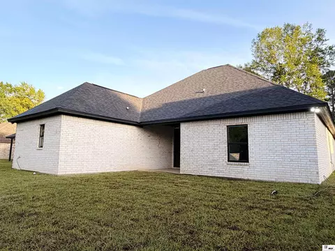 Exterior - 415 E Kentucky Ave, Ruston, LA 71270 photo 4 of 4