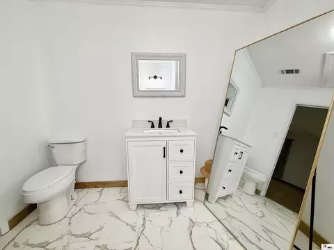 Bath - 1144 Tousley Dr, Olla, LA 71465 photo 2 of 5