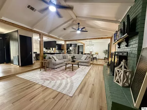 Living - 1144 Tousley Dr, Olla, LA 71465 photo 2 of 2
