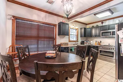 Dining - 1685 Highway 80, Calhoun, LA 71225 photo 2 of 2