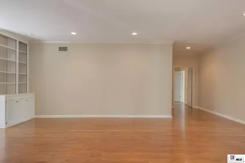 Living - 3409 Loop Rd, Monroe, LA 71201 photo 6 of 6
