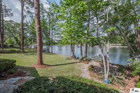 Exterior - 3409 Loop Rd, Monroe, LA 71201 photo 5 of 6