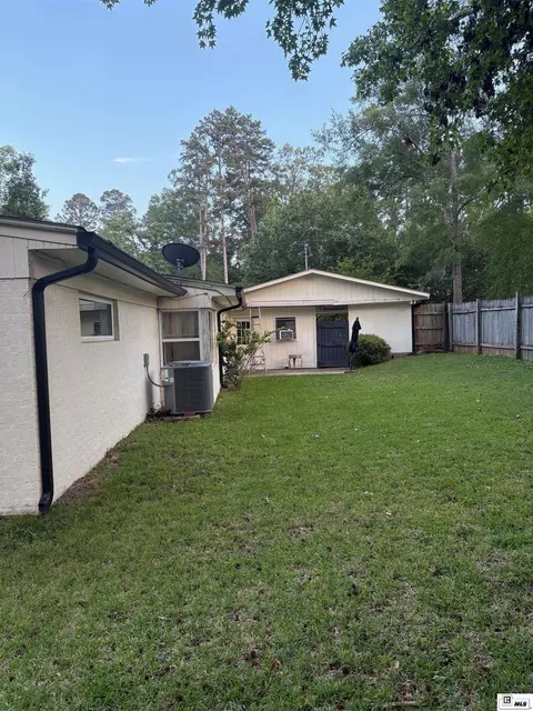 219 Pinecrest Dr, Ruston, LA 71270 photo 2