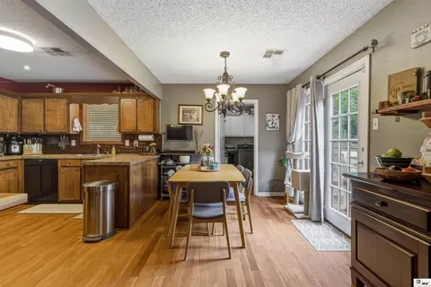Dining - 129 Camillia Cir, Ruston, LA 71270 photo 1 of 2