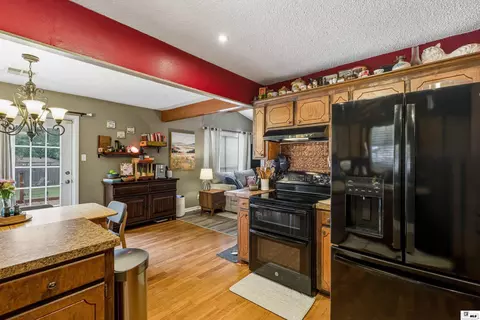 Kitchen - 129 Camillia Cir, Ruston, LA 71270 photo 3 of 5