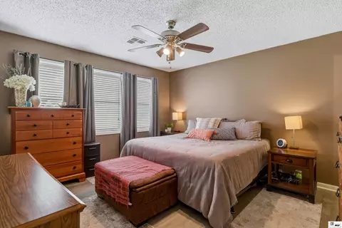Bedroom - 129 Camillia Cir, Ruston, LA 71270 photo 3 of 4