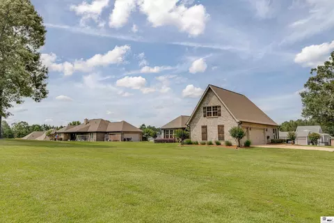 Exterior - 202 Pinehurst Cir, Calhoun, LA 71225 photo 6 of 7