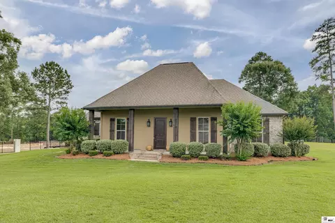 Exterior - 202 Pinehurst Cir, Calhoun, LA 71225 photo 2 of 7