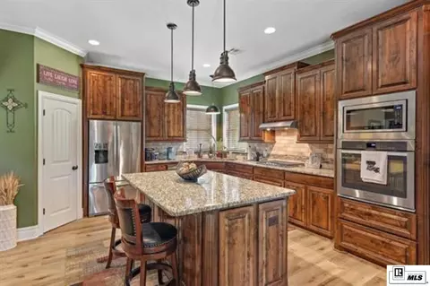 Kitchen - 202 Pinehurst Cir, Calhoun, LA 71225 photo 1 of 3