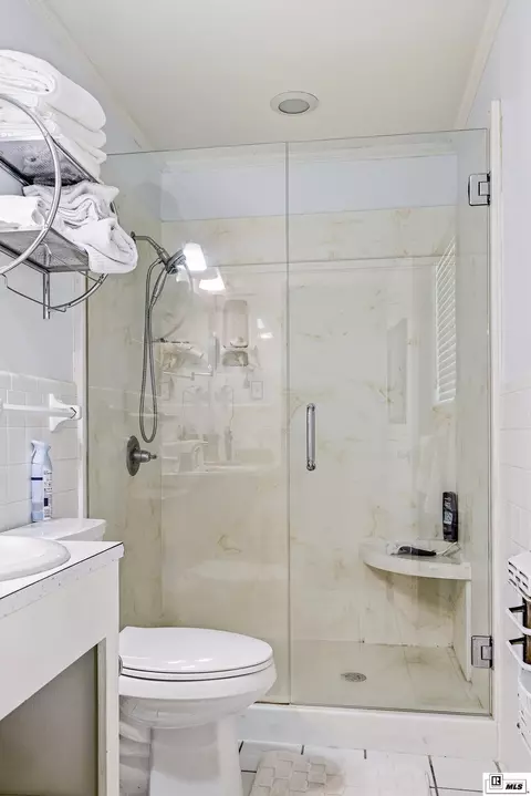 Bath - 602 Rowland Dr, Monroe, LA 71203 photo 2 of 3