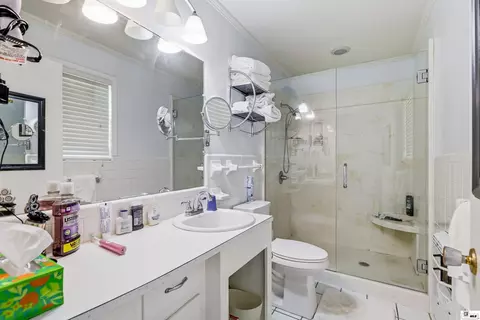 Bath - 602 Rowland Dr, Monroe, LA 71203 photo 1 of 3