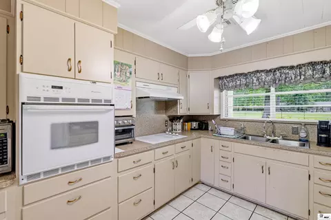 Kitchen - 602 Rowland Dr, Monroe, LA 71203 photo 3 of 3