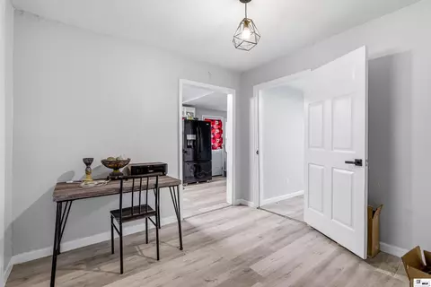 Entry Way - 4004 Blanks St, Monroe, LA 71203 photo 2 of 2