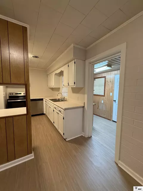 Kitchen - 194 Weeks Rd, Quitman, LA 71268 photo 1 of 6