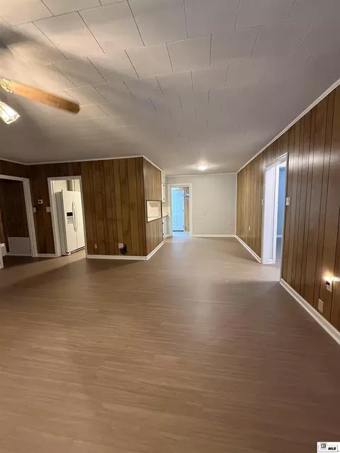 Living - 194 Weeks Rd, Quitman, LA 71268 photo 5 of 6