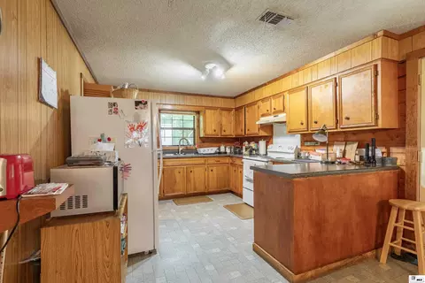 Kitchen - 8780 Highway 146, Ruston, LA 71270 photo 4 of 4