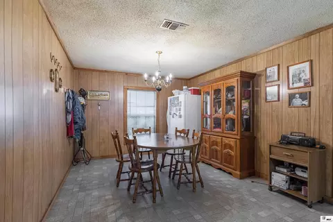 Dining - 8780 Highway 146, Ruston, LA 71270 photo 3 of 4