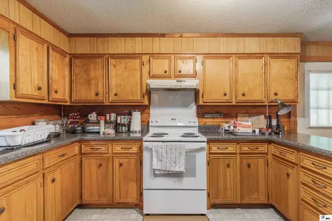 Kitchen - 8780 Highway 146, Ruston, LA 71270 photo 1 of 4