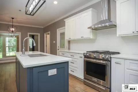 Kitchen - 263 Jill Loop, Ruston, LA 71270 photo 3 of 4