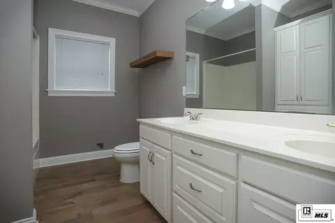 Bath - 263 Jill Loop, Ruston, LA 71270 photo 5 of 5