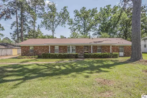 211 White Columns Dr, West Monroe, LA 71291