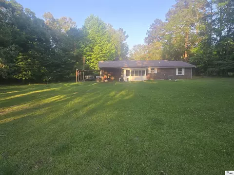 Exterior - 181 E Highway 126, Grayson, LA 71435 photo 8 of 17