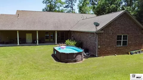 Exterior - 261 Valley View Dr, Ruston, LA 71270 photo 4 of 5