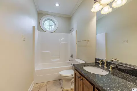 Bath - 205 Valley View Dr, Ruston, LA 71270 photo 3 of 4