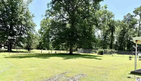 Exterior - 213 Lilinda Dr, Ruston, LA 71270 photo 6 of 6