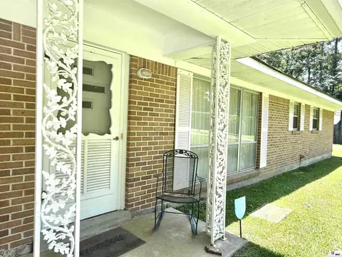 Exterior - 213 Lilinda Dr, Ruston, LA 71270 photo 2 of 6