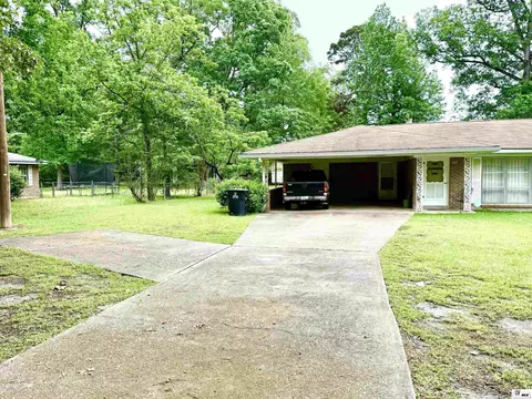 Exterior - 213 Lilinda Dr, Ruston, LA 71270 photo 4 of 6