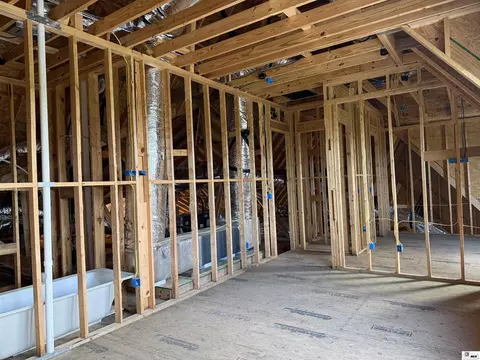 Entry Way - 205 Cherrybark Way, Choudrant, LA 71227 photo 1 of 3