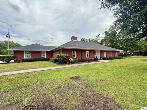 427 Robinhood Ln, Delhi, LA 71232