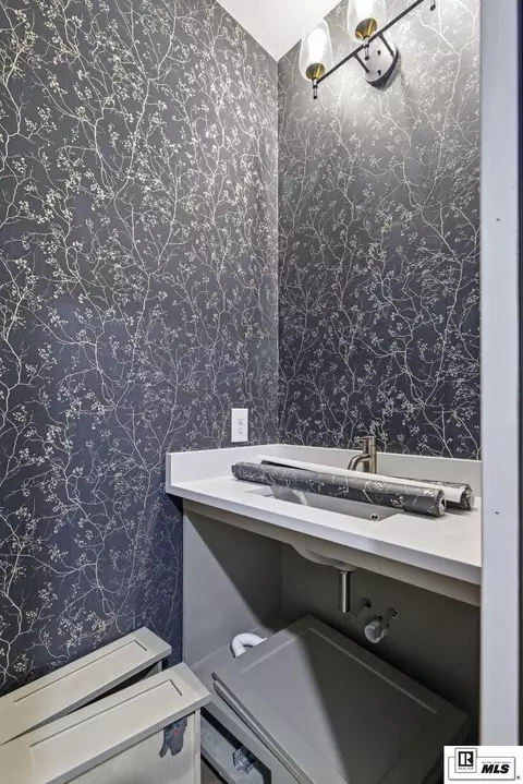 Bath - 125 Teal Loop, West Monroe, LA 71291 photo 3 of 4
