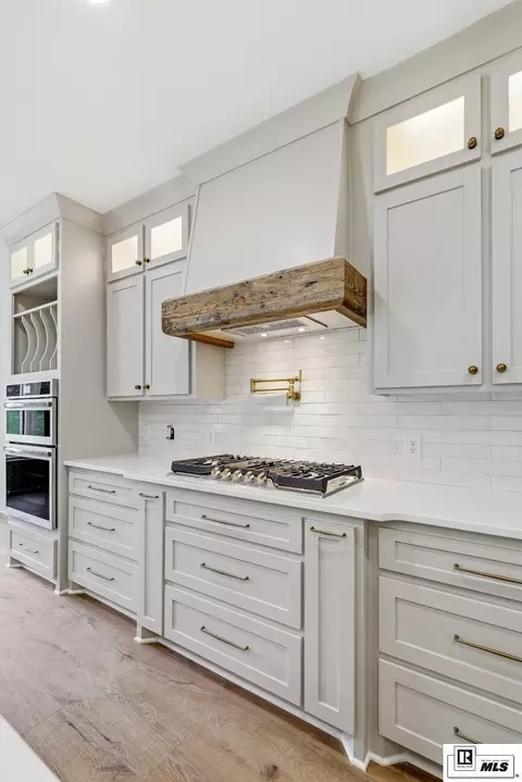 Kitchen - 125 Teal Loop, West Monroe, LA 71291 photo 4 of 6