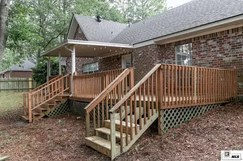 Exterior - 111 Stones Throw Rd, Ruston, LA 71270 photo 10 of 16