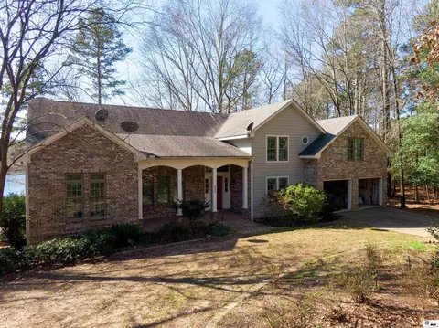 227 Young Rd, Dubach, LA 71235
