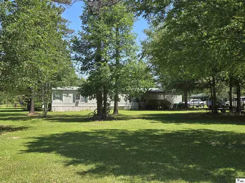 7715 Jackson Dr, Collinston, LA 71229