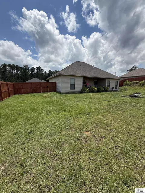 Exterior - 3204 Leyland Dr, Ruston, LA 71270 photo 3 of 3