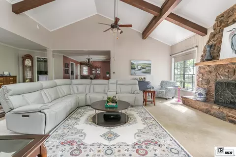 Living - 1605 Quail Ln, Ruston, LA 71270 photo 1 of 1