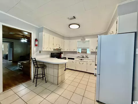 Kitchen - 414 Kelly Loop Rd, Epps, LA 71237 photo 1 of 3