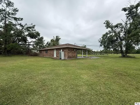 Exterior - 414 Kelly Loop Rd, Epps, LA 71237 photo 3 of 7