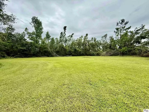 Exterior - 414 Kelly Loop Rd, Epps, LA 71237 photo 5 of 7