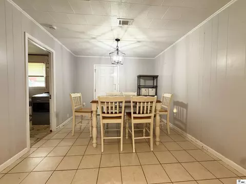 Dining - 414 Kelly Loop Rd, Epps, LA 71237 photo 2 of 2