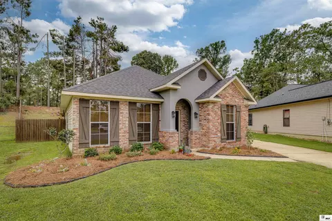 112 Arbor Cove Cir, West Monroe, LA 71291