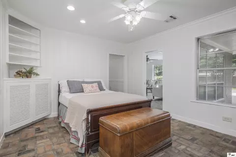 Bedroom - 2014 Pargoud Blvd, Monroe, LA 71201 photo 2 of 3