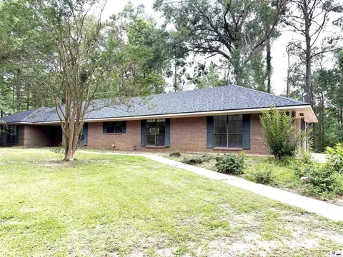 654 Slocum Rd, Calhoun, LA 71225